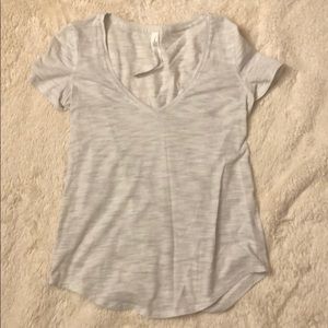 Lululemon T-shirt in heathered gray